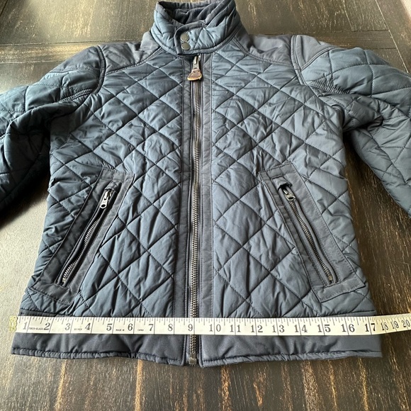 Abercrombie & Fitch Quilted Jacket with light padding. Size XS - Picture 8 of 11